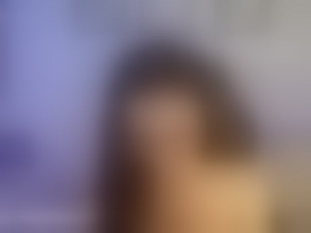 Live sex webcam photo for AliceHarper1 #294336556