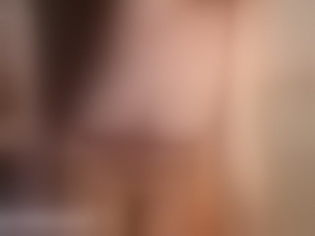 Live sex webcam photo for AliceHarper1 #294337765