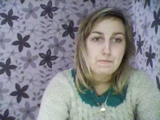 Live sex webcam photo for AliceHottie #127551347