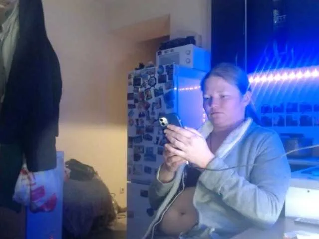 Live sex webcam photo for AliceKatanaX #290268362