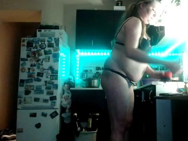 Live sex webcam photo for AliceKatanaX #290460994