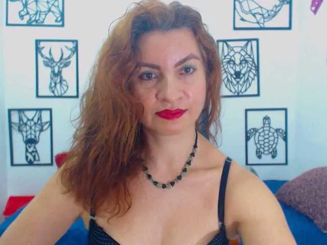 Live sex webcam photo for AliceMiller13 #272270276