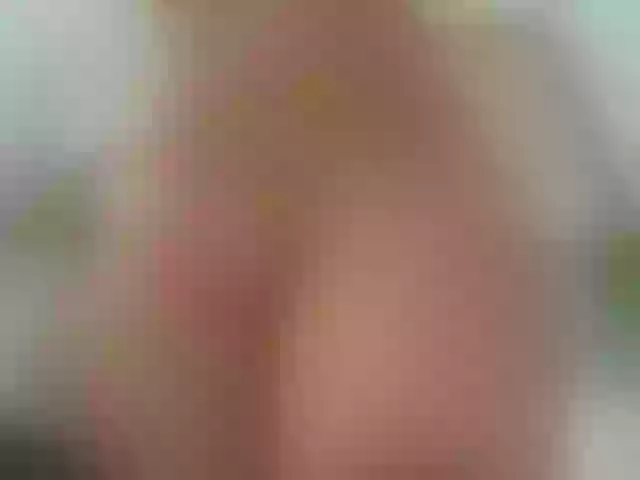 Live sex webcam photo for AlicePirs #291172766
