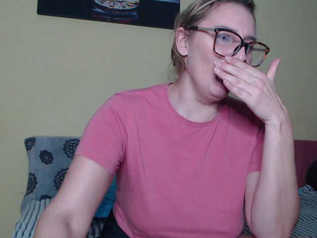 Live sex webcam photo for AliceSweety #290384030