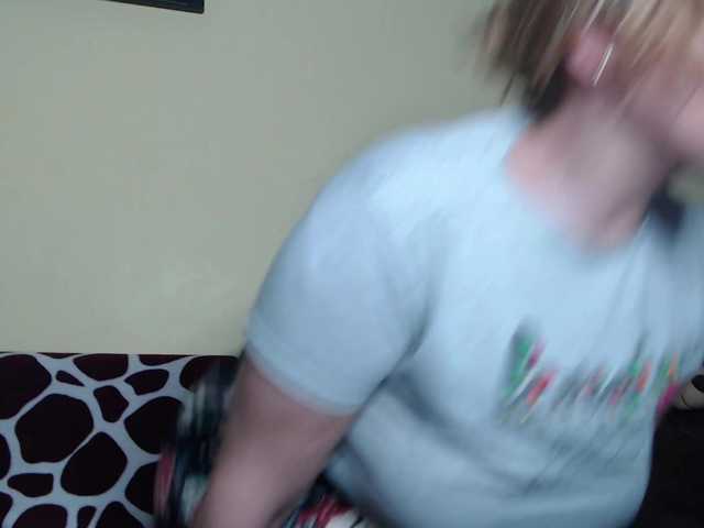 Live sex webcam photo for AliceSweety #290706570