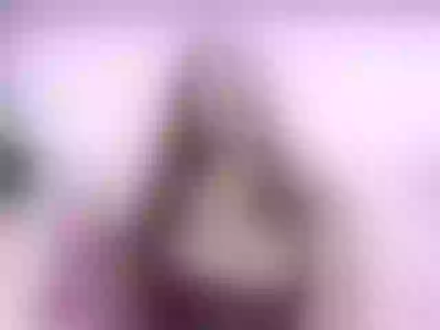 Live sex webcam photo for Alicethunder #277294917