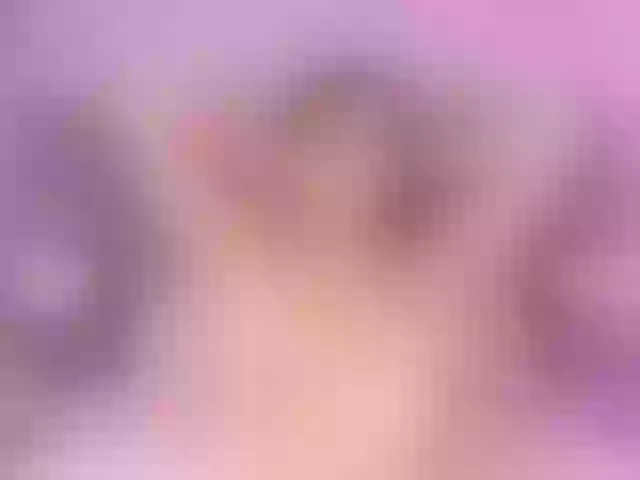 Live sex webcam photo for Alicethunder #277397443