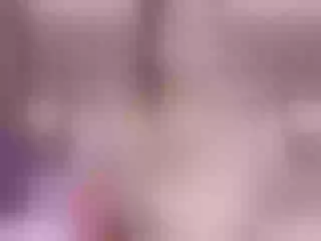 Live sex webcam photo for Alicethunder #277432973