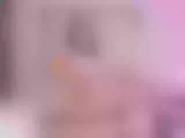 Live sex webcam photo for Alicethunder #277707847
