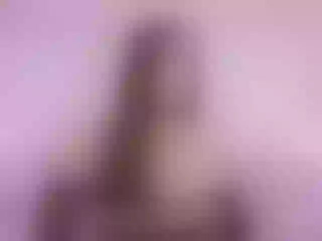 Live sex webcam photo for Alicethunder #278153792