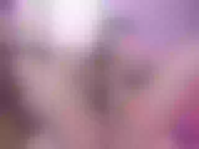 Live sex webcam photo for Alicethunder #278161677