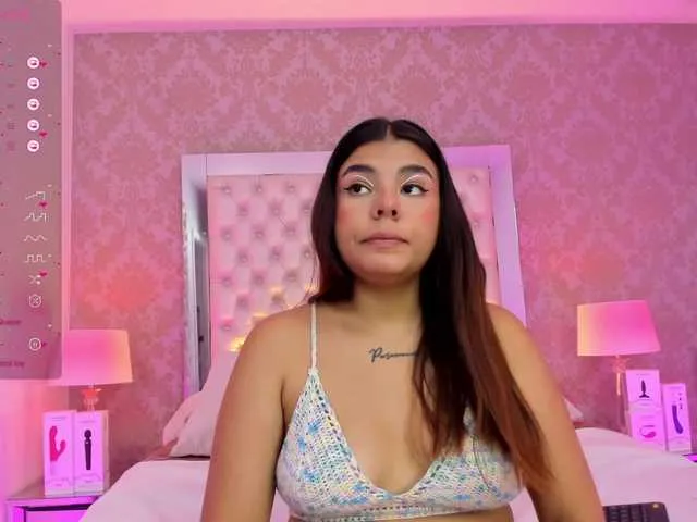 Live sex webcam photo for Alicethunder #278194686