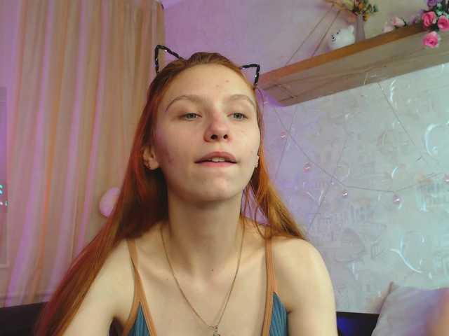 Live sex webcam photo for AliceTris #276192065