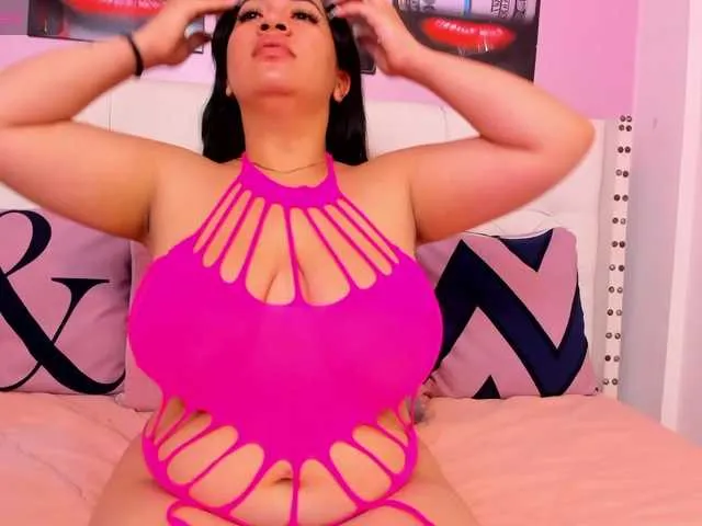 Live sex webcam photo for AliceTylor #290465686