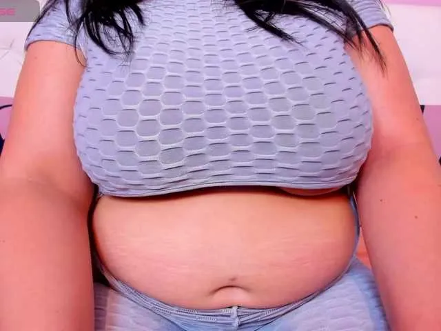 Live sex webcam photo for AliceTylor #290567686