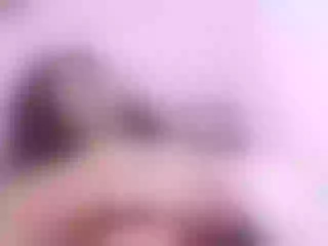 Live sex webcam photo for AliceTylor #290595578
