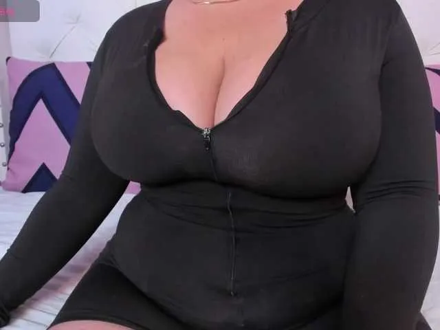 Live sex webcam photo for AliceTylor #290709809