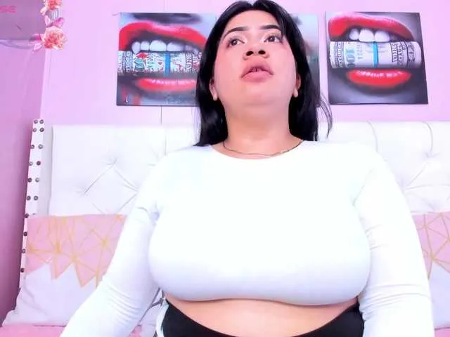 Live sex webcam photo for AliceTylor #290815160