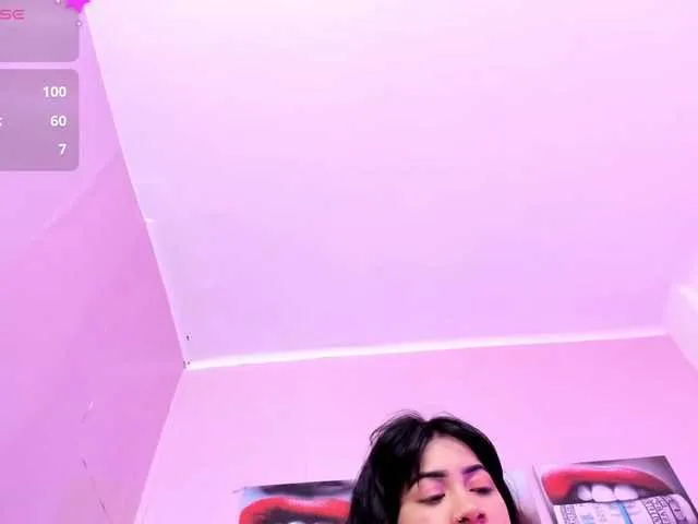 Live sex webcam photo for AliceTylor #290863573