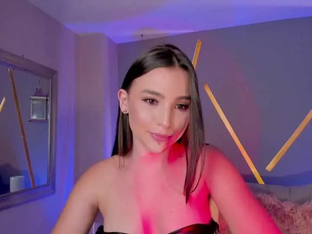 Live sex webcam photo for AliceWalkerX #273881906