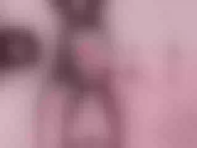 Live sex webcam photo for Alicebonam #292216047