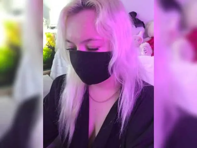 Live sex webcam photo for Alicekitty #291743293