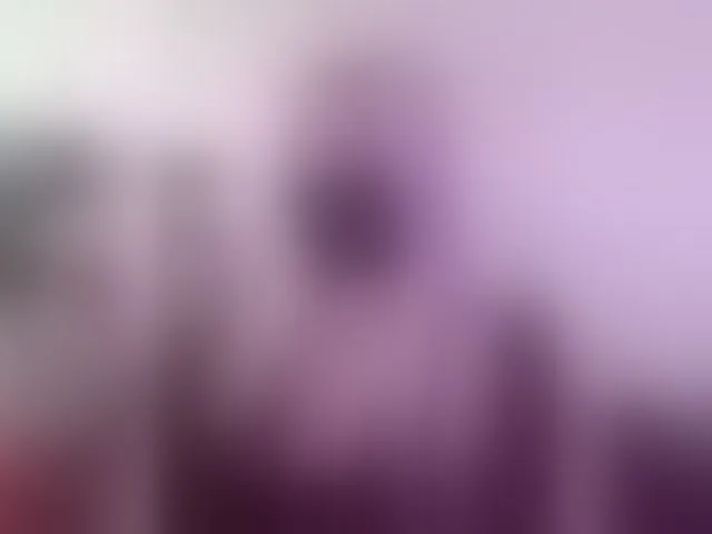 Live sex webcam photo for Alicekitty #293001627