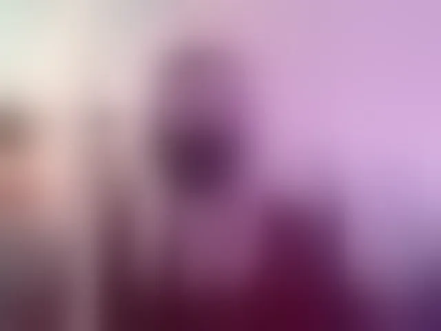 Live sex webcam photo for Alicekitty #293282221