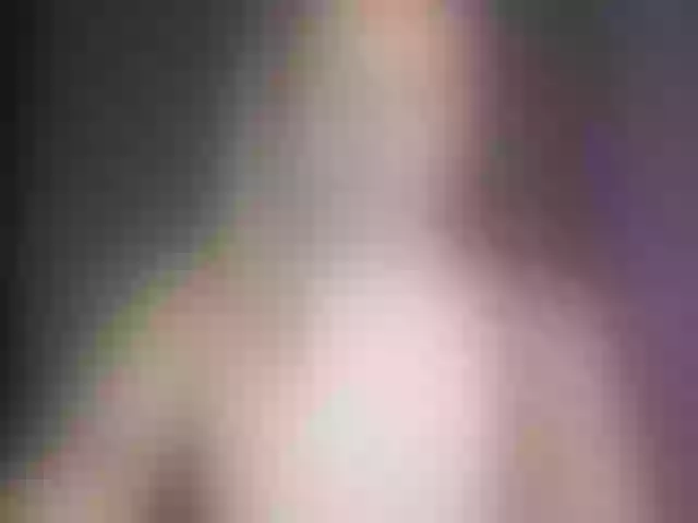 Live sex webcam photo for Alicemiumur #291880553