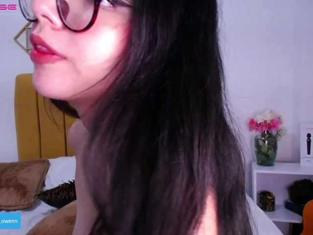 Live sex webcam photo for Aliceowenn #275695654