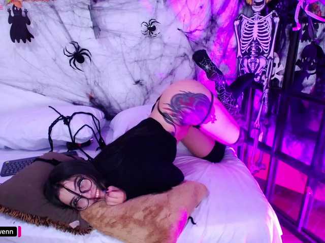 Live sex webcam photo for Aliceowenn #276616841