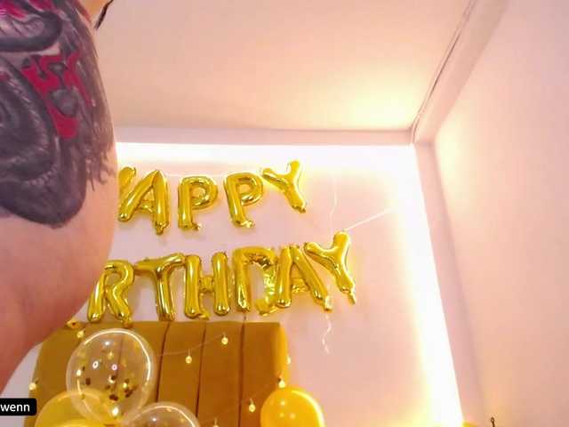 Live sex webcam photo for Aliceowenn #277240394