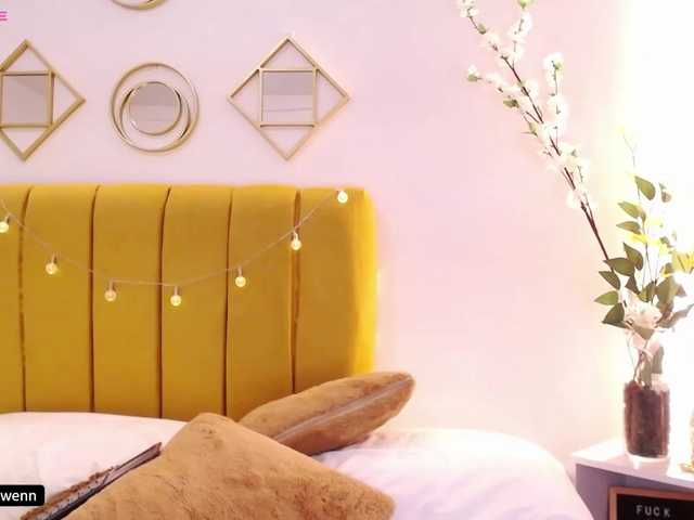 Live sex webcam photo for Aliceowenn #277425677