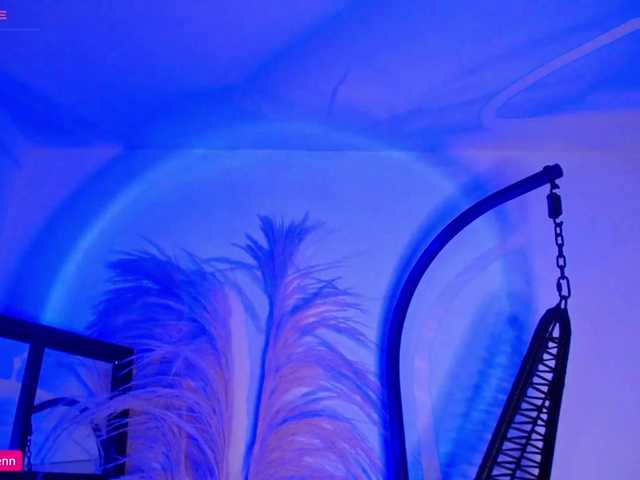 Live sex webcam photo for Aliceowenn #289322852