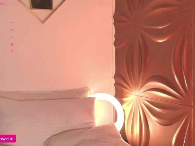 Live sex webcam photo for Aliceowenn #290403882