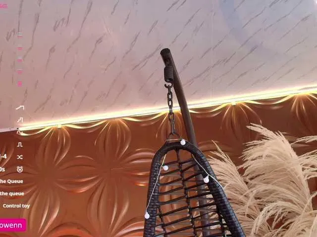 Live sex webcam photo for Aliceowenn #290583633