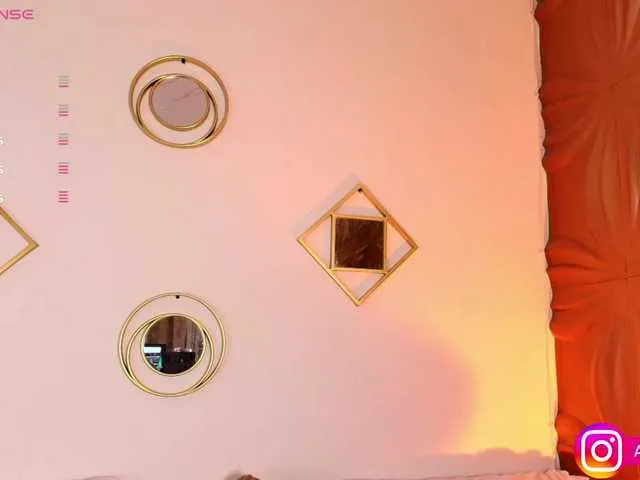 Live sex webcam photo for Aliceowenn #290789617