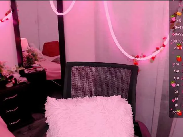 Live sex webcam photo for Alicesmithx7 #276787837