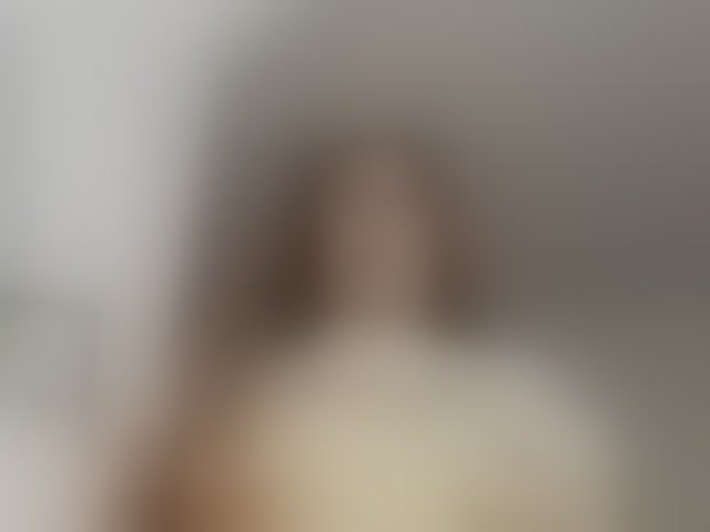 Live sex webcam photo for Alicethunder #294067673