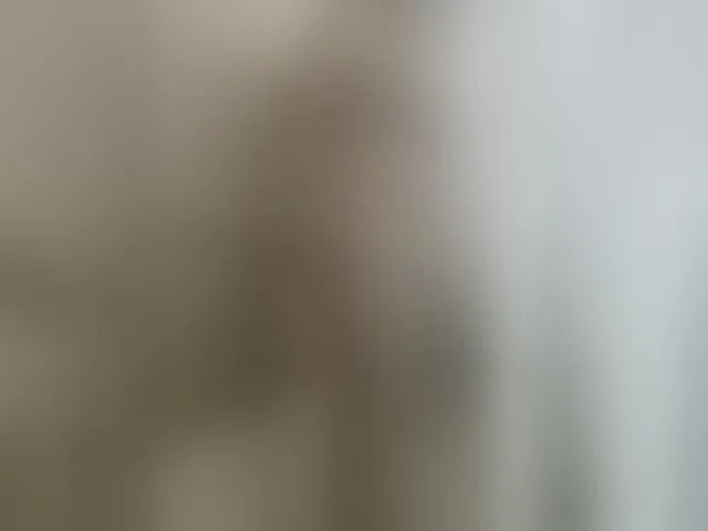 Live sex webcam photo for AliciaCooper #294009679