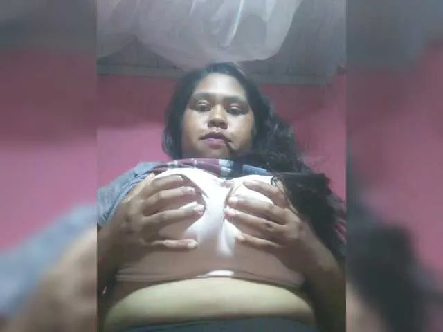 Live sex webcam photo for AliciaHotsexy #291301540