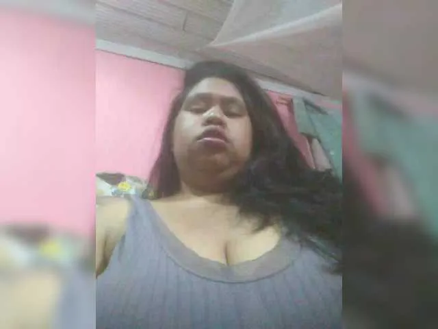 Live sex webcam photo for AliciaHotsexy #292190667