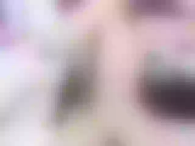 Live sex webcam photo for AliciaKennet #272570020