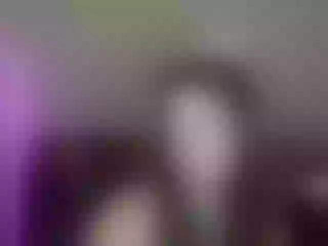 Live sex webcam photo for Aliciafolow009 #291837556