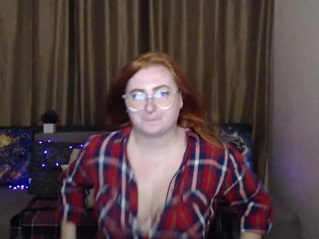 Live sex webcam photo for Aliciaredluv #291721978