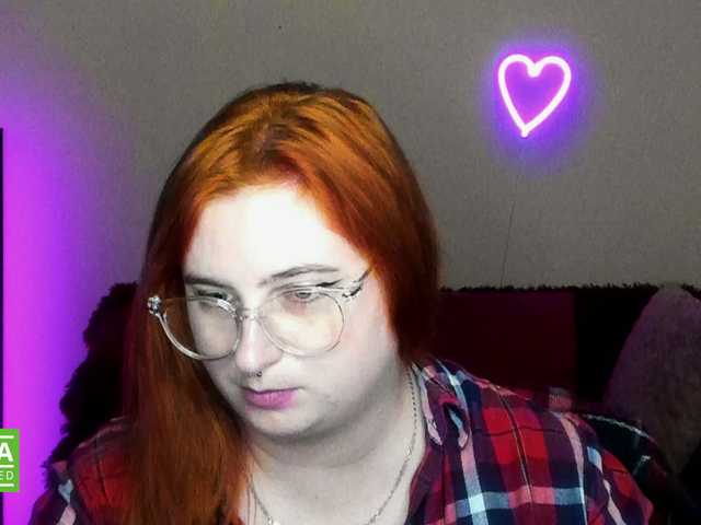 Live sex webcam photo for Aliciaredluv #292007285