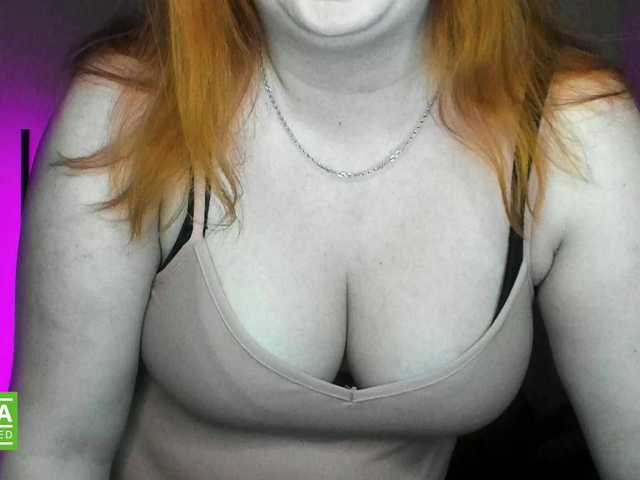 Live sex webcam photo for Aliciaredluv #292148879