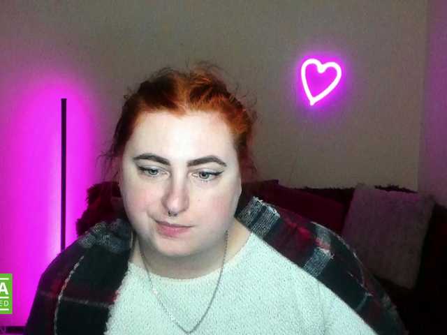 Live sex webcam photo for Aliciaredluv #292195076