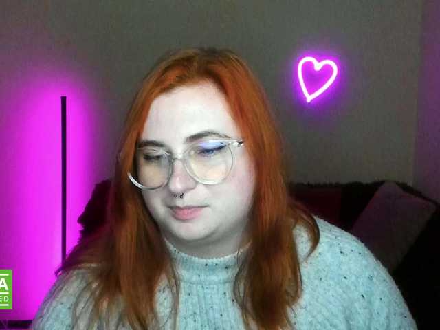 Live sex webcam photo for Aliciaredluv #292227614