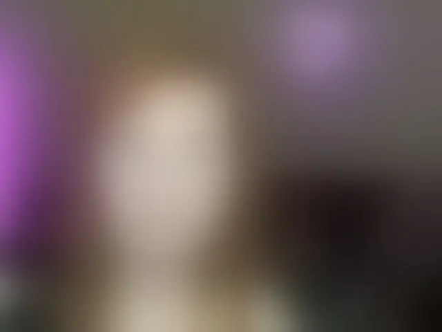 Live sex webcam photo for Aliciaredluv #292415477